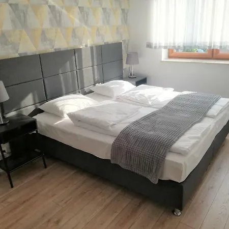 아파트 Orlowo Honey